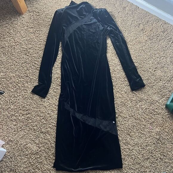 Velour Woman’s Black Cocktail Dress Size Large - Picture 8 of 9